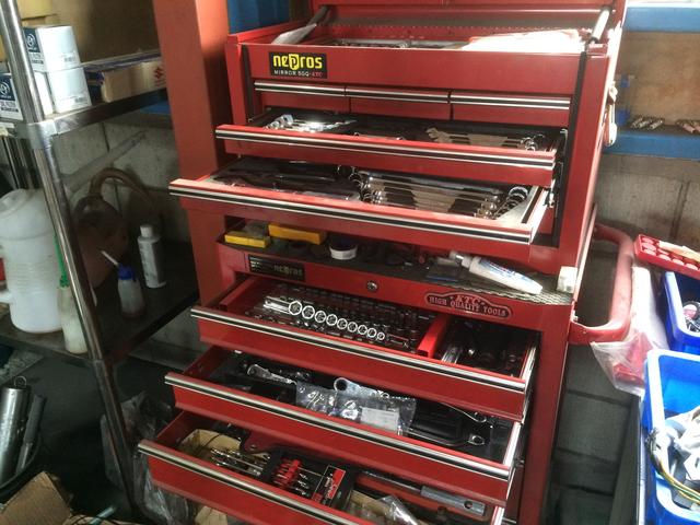 お客様の安全を生み出す工具です！大切なお車を当店にお預け下さい！