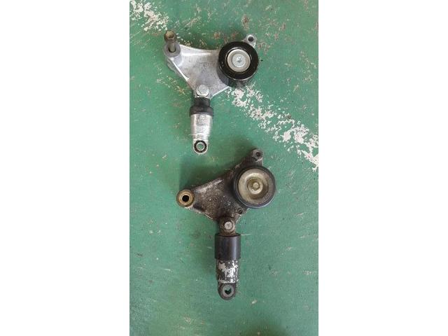 オートテンショナーASSY交換