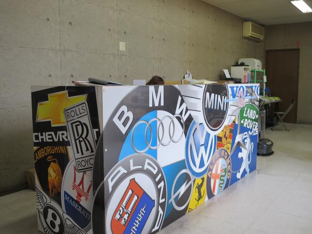 車両保険を活用した修理など、保険会社とのやり取りは当社で行いますので、安心してお任せください。