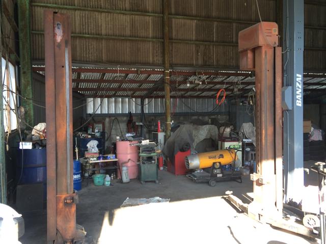 井上商店（ＩＳ　ＡＵＴＯ）3