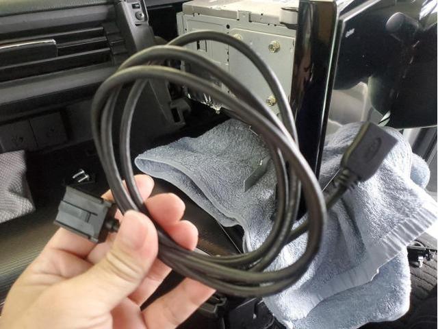 ステップワゴン　RP5　HDMIケーブル取付　泉南市