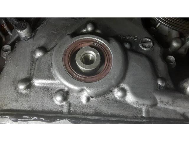 スズキ　ワゴンＲ　オイル漏れ修理