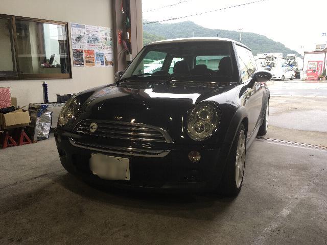 R53 クーパーS WAKOSパワーエアコンプラス【姫路市の輸入車修理取付はガレージオシオ】