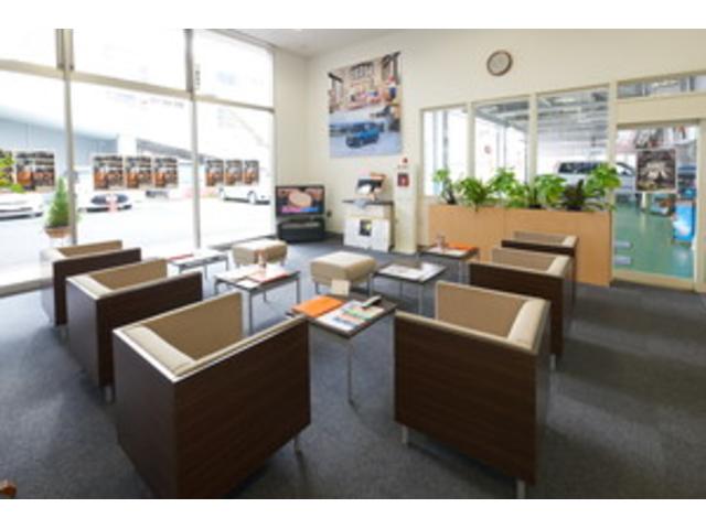 トヨタカローラ京都(株) 伏見店(3枚目)