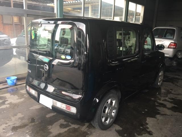 滋賀県　彦根市　キューブ　リヤバンパー交換承りました