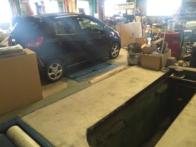 向田モータース2