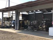 板金作業場はとても広々です。