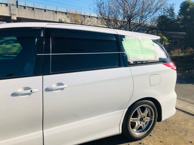トヨタ エスティマ 左側面事故修理 車両保険対応 キズ・へこみ直し 深谷市