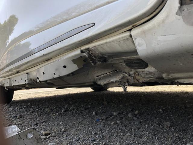 ルノー ルーテシア 輸入車のドアの下(サイドシル)突き上げ キズ・へこみ直し 深谷市