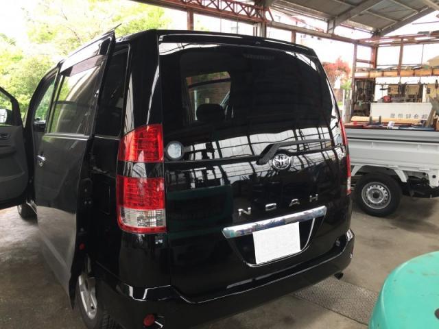 トヨタ ノア 後ろ事故 保険修理 トランク新品交換 キズ・へこみ直し 深谷市
