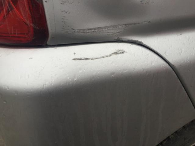 スバル　プレオ　深谷市　テールレンズ割れ交換　バンパー他キズ・へこみ直し