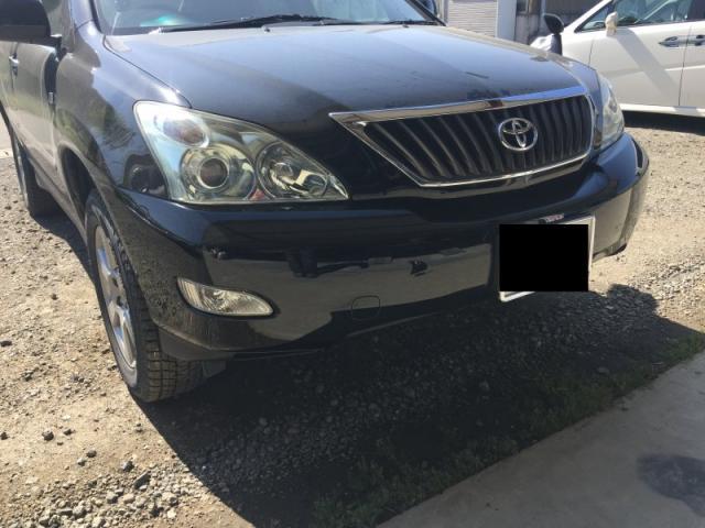 トヨタ　ハリアー　深谷市　バンパーキズ・へこみ直し　カーコンビニ倶楽部