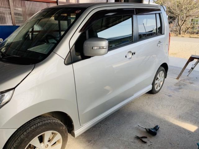 マツダ　ＡＺワゴン　リサイクル部品使用で　ドアキズ・へこみ直し　深谷市ドア交換