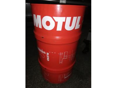 エンジンオイル