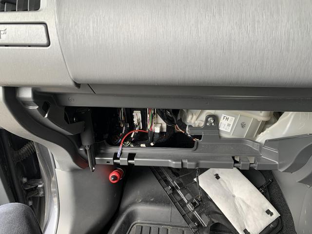 プリウス&alpha;　ドライブレコーダー　取付