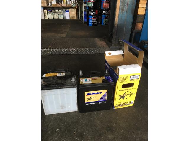 岡崎市　スズキ・アルト　ベルト、バッテリー交換！