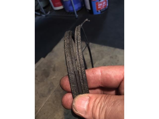 岡崎市　トヨタ・ハイエースワゴン　車検！