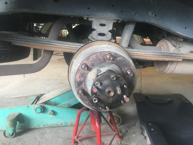 ブレーキ 整備 修理