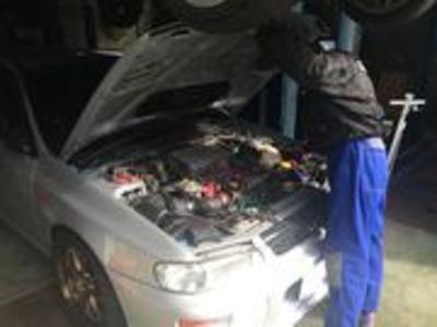 スバル車のメンテナンス承っております！