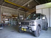 鈑金・塗装修理もすべて自社で行っております。