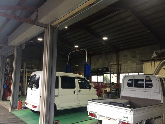 坂根モータース3