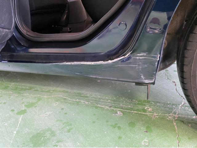 マツダ　デミオ　側面修理　板金塗装　群馬　館林　巻き込み事故