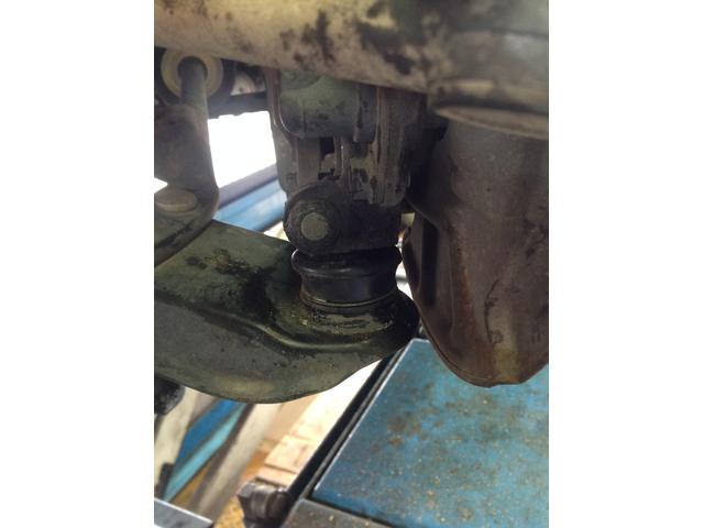 生駒市 O様 エヴリィ ロアアームボールジョイントブーツ交換