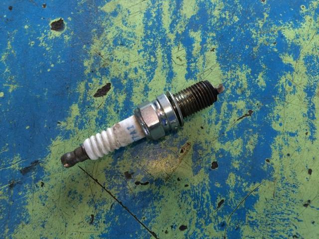 大和郡山市　H様　ラパン　プラグ交換