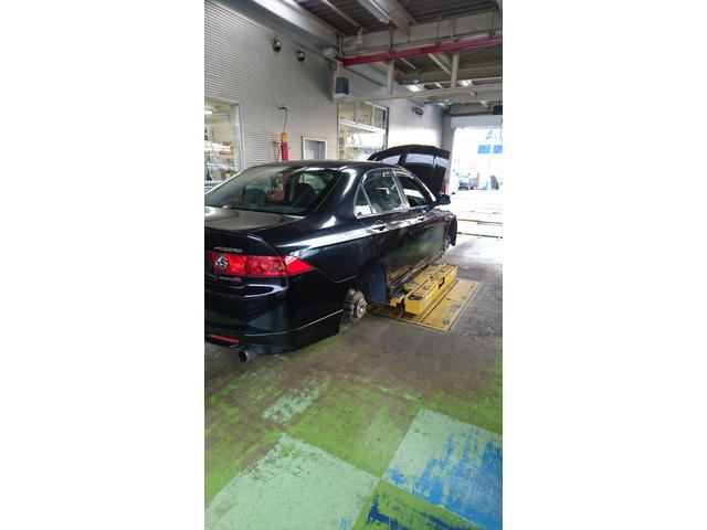 タイヤ交換　アコード　ユーロＲ　ＣＬ７　215/45Ｒ17