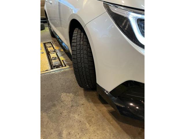 トヨタ　カローラ　サスペンション・足回り修理・整備  タイヤ交換　スタッドレスタイヤ・ホイールセット交換奈良市　大和郡山市　生駒市　生駒郡　磯城郡　木津川市