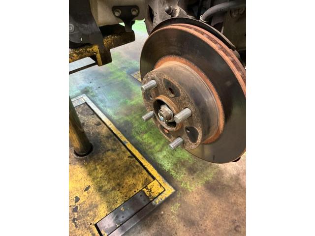 スバル　ステラ　サスペンション・足回り修理・整備 ホイールボルト・ナット交換　奈良市　大和郡山市　生駒市　生駒郡　磯城郡　木津川市