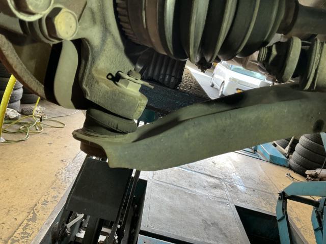 スズキ　ワゴンＲ　車検 予防整備　ロアアームボールジョイントブーツ交換　奈良市　大和郡山市　木津川市　生駒郡　生駒市　磯城郡