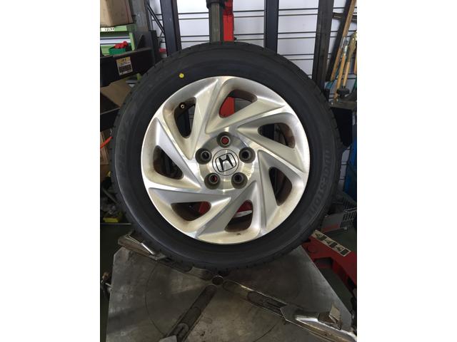 ホンダ　エディックス　タイヤ交換　ホイールアライメント測定・調整