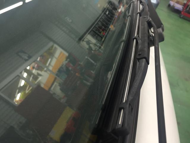 ダイハツ ハイゼット ワイパーゴム交換