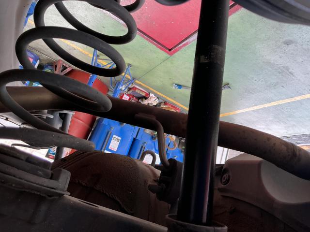 ホンダ　Ｎ－ＢＯＸカスタム　サスペンション・足回り修理・整備  リヤショックオイル漏れ　奈良県　橿原市　大和高田市　香芝市　桜井市　天理市　御所市　磯城郡