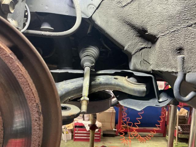 ダイハツ　ムーヴコンテ　サスペンション・足回り修理・整備 ステアリングラックブーツ交換　奈良県　橿原市　大和高田市　香芝市　桜井市　天理市　磯城郡　御所市
