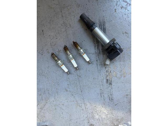 ダイハツ　ムーヴコンテ　エンジン関連修理・整備
車検　修理　プラグ　イグニッションコイル　エンジン
大東市　門真市　東大阪市