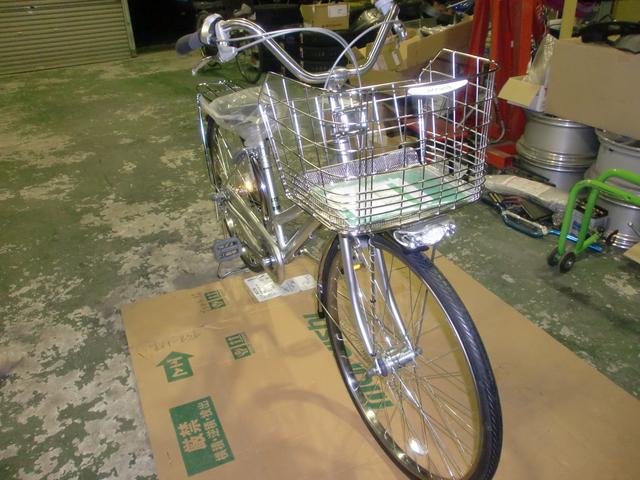 組み立て　通学自転車