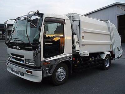 トラックレンタカー