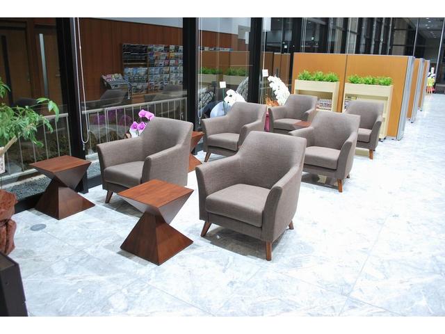 一人掛け用ソファー完備です