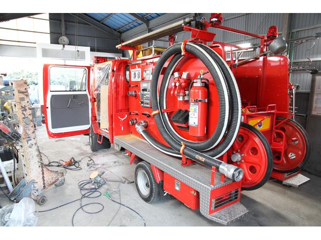 有限会社ひかり自動車工業10