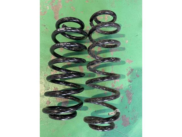 フォルクスワーゲン　パサートヴァリアント　持込みダウンサス取付け