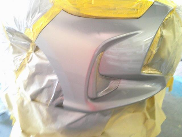 トヨタ　ヤリス　修理半日で完了！　バンパーキズ・へこみ直し　郡山市カーコンビニ倶楽部