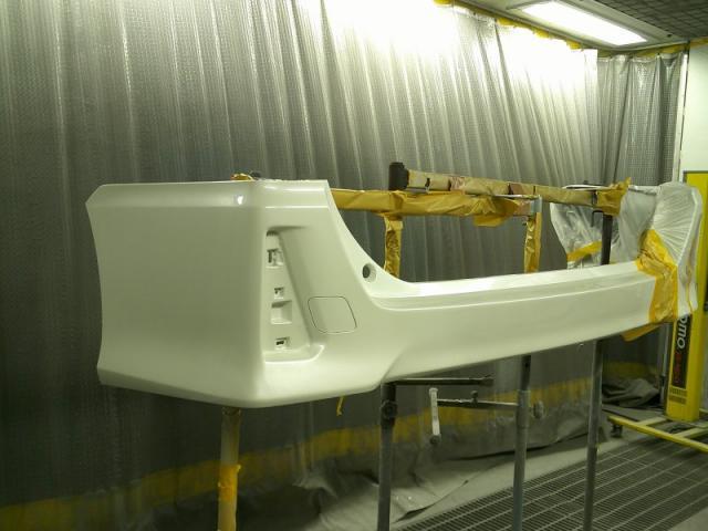 トヨタ　ヴォクシー　バンパー穴あき　他社バンパー交換キズ・へこみ直し　郡山市　カーコン工法