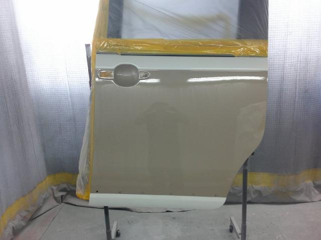 ダイハツ　ムーヴキャンバス　ツートンカラー　スライドドア他キズ・へこみ直し　郡山市