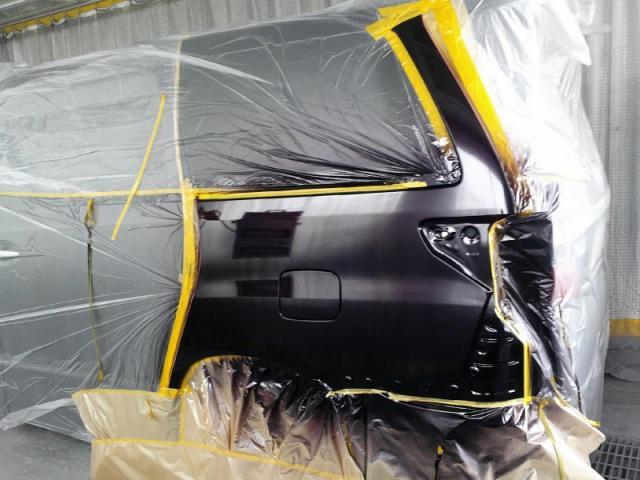 トヨタ　ヴェルファイア　キズ・へこみ直し