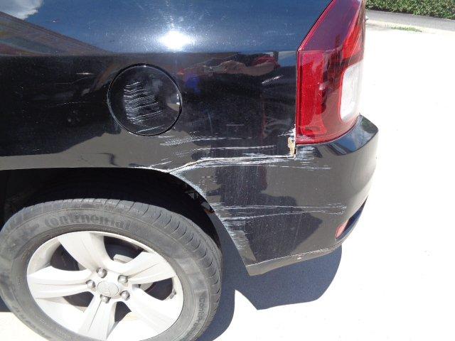 ジープ・コンパス　他社交換修理３５万　当店での輸入車の大きなキズ・へこみ直し郡山市