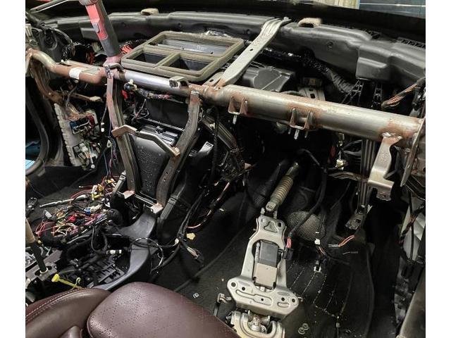 BMW ミニクーパークラブマン エアコン修理 【BMW ミニクーパーのエアコン修理はハルカーステーションにお任せ！】