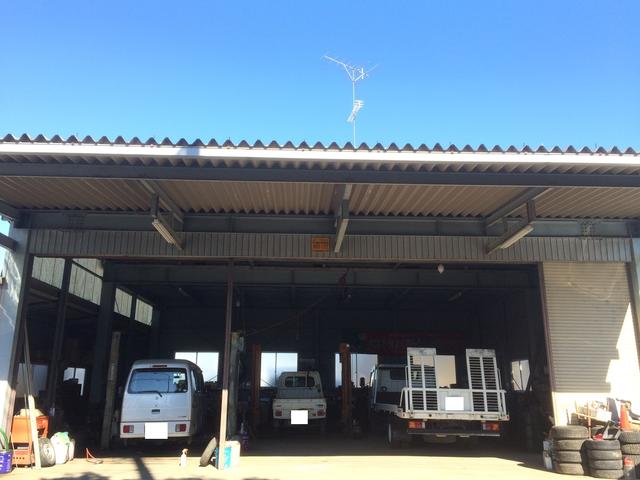 真家モータース3