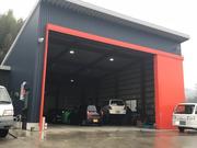 地域密着の整備工場です。お車のことでご相談ございましたら何でもお気軽にご相談ください。